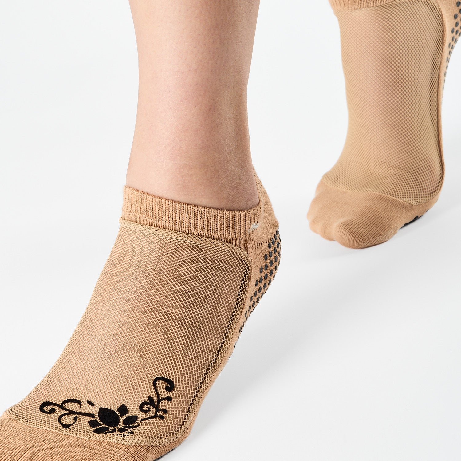 CLASSIC Mesh Regular Toe Pattern | Tattoo Design Appears on Left Foot ONLY!