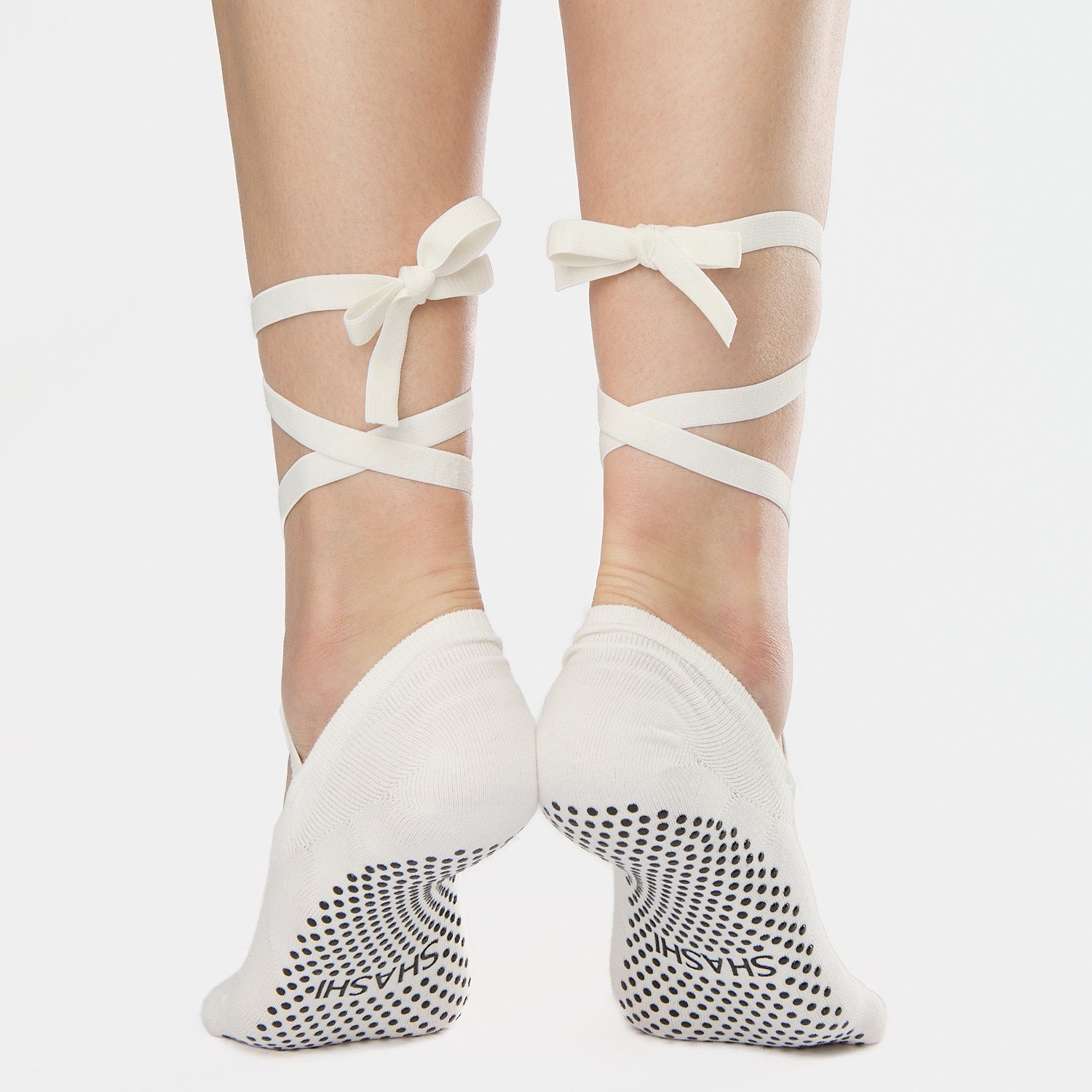 ESSENTIALS No Show Regular Toe Ballet Tie