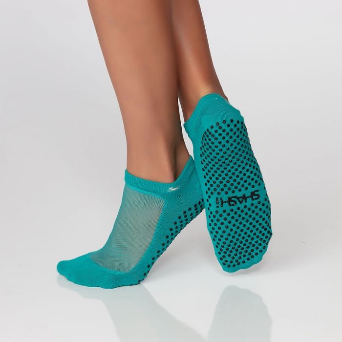 Buy SHASHIClassic Black Split Toe Socks – Pilates Socks With Grips –  Workout Socks Women w/Storage Pouch – Pilates Grip Socks Online at  desertcartSeychelles