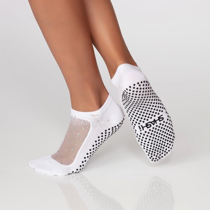 Core10 Pilates - Just in time for Spring - #Shashi Grip Socks are